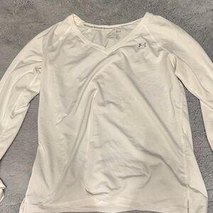 Under Armour Women’s White V-Neck Long Sleeve Performance Top